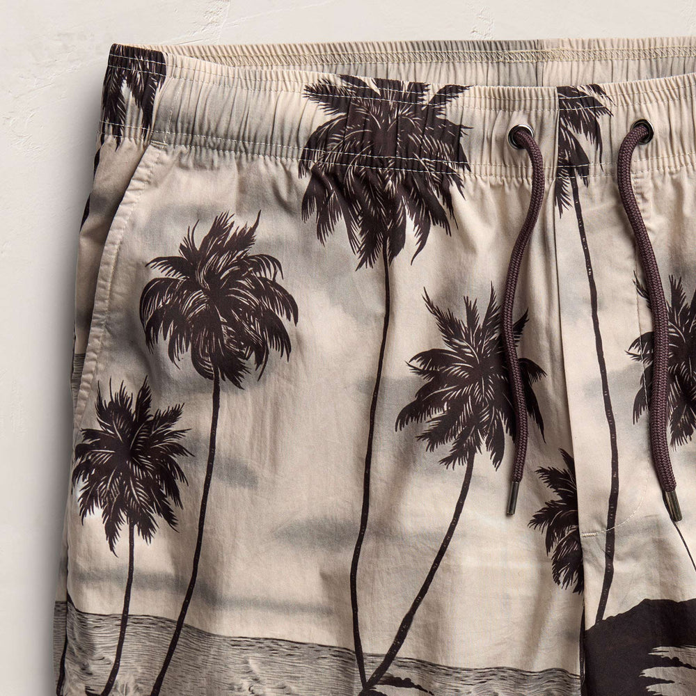 Palm Printed Short in Stone | James Perse Los Angeles