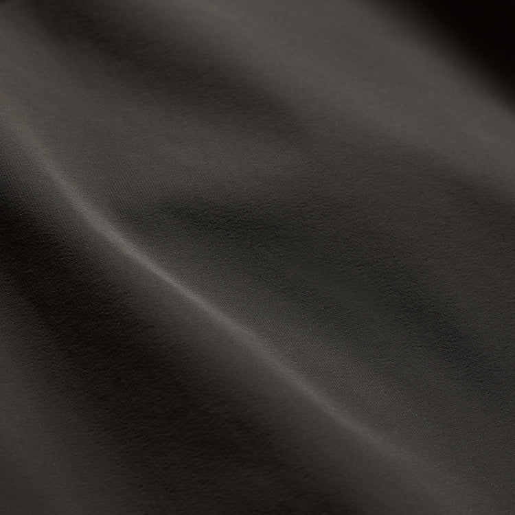 Technical Stretch Nylon Split Hem Boardshort in Hemlock | James Perse Los Angeles