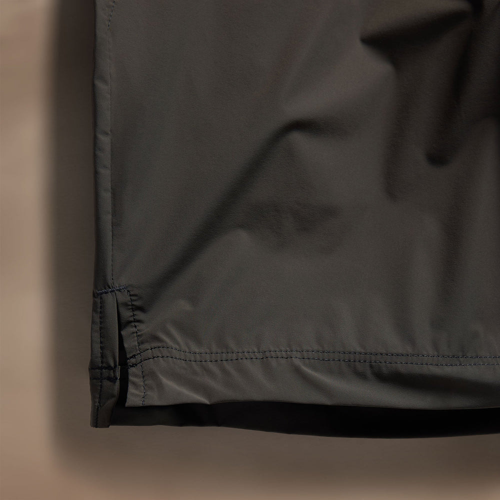 Technical Stretch Nylon Split Hem Boardshort in Hemlock | James Perse Los Angeles