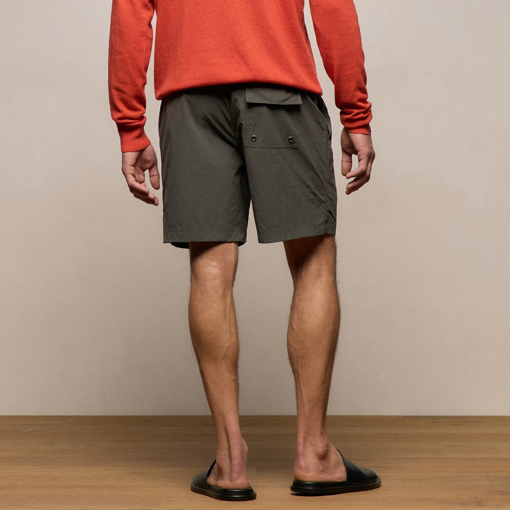 Palm Embroidered Boardshort in Granite | James Perse Los Angeles