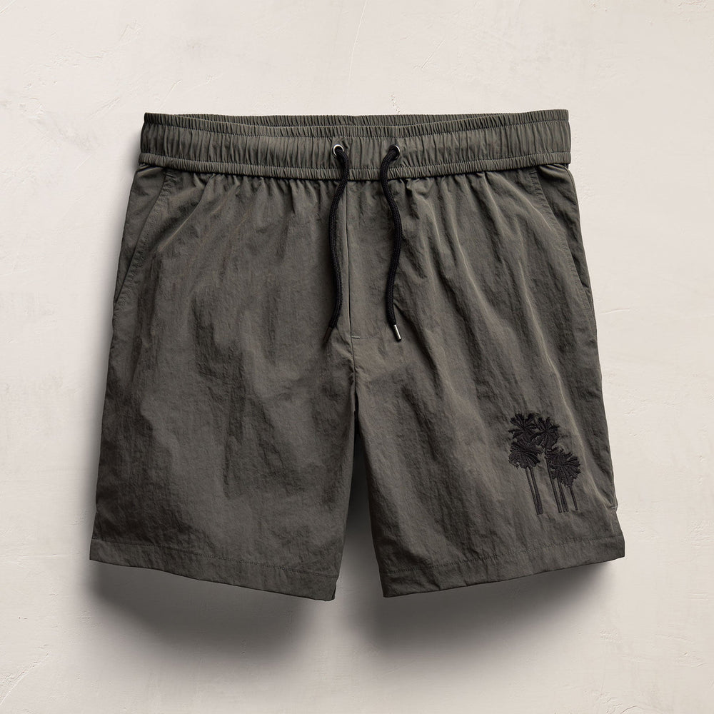 Palm Embroidered Boardshort in Granite | James Perse Los Angeles