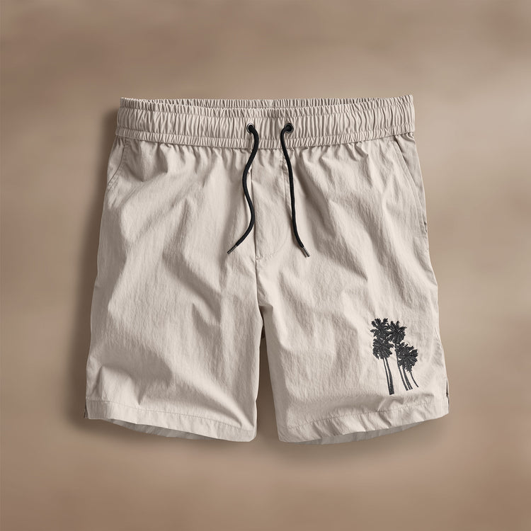 Palm Embroidery Shorts in Salt | James Perse Los Angeles