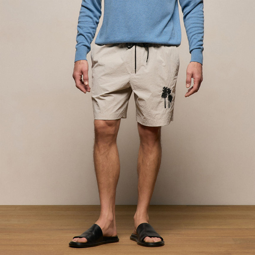 Palm Embroidered Boardshort in Salt | James Perse Los Angeles