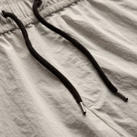 Palm Embroidered Boardshort in Salt | James Perse Los Angeles