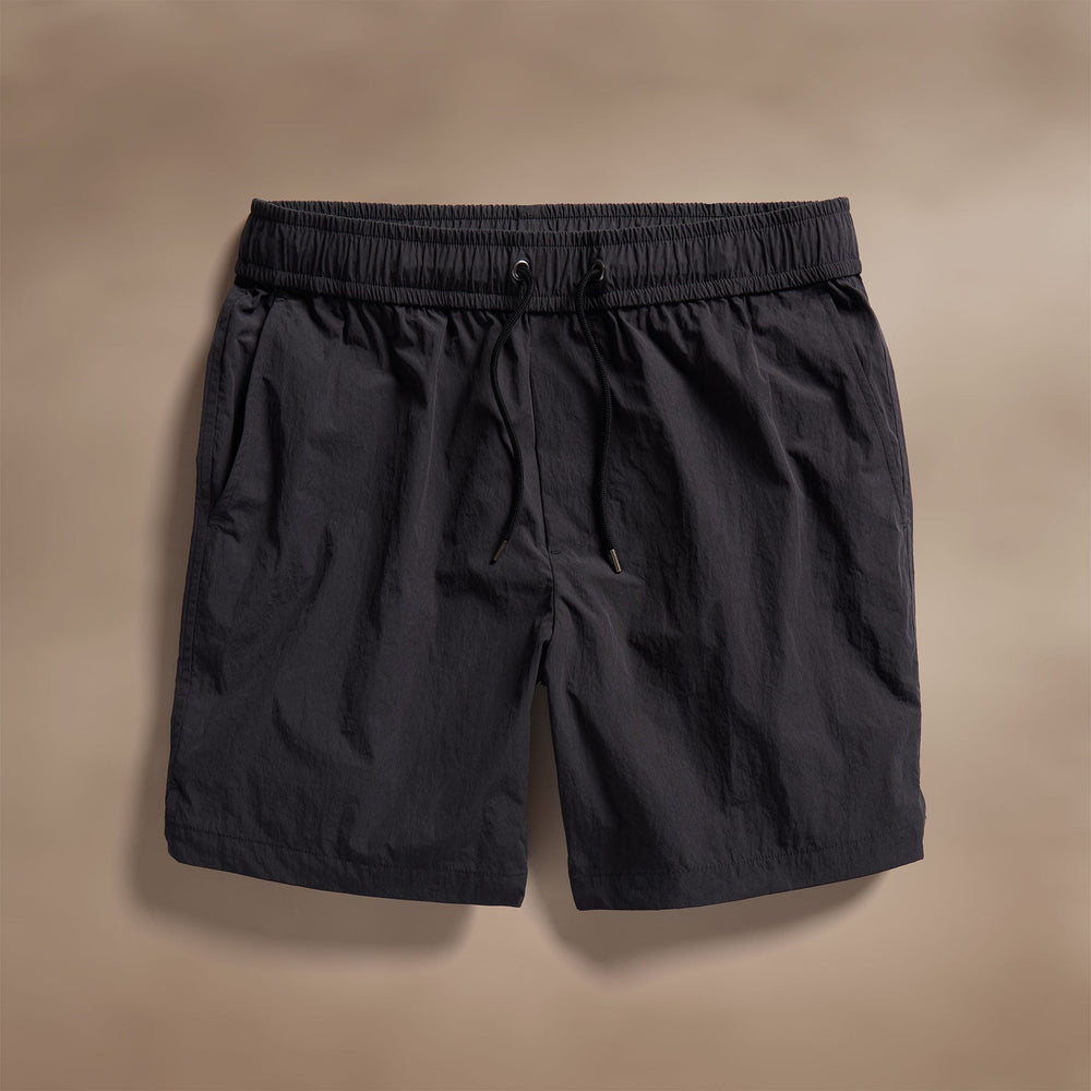 Elevated Board Short in Black | James Perse Los Angeles