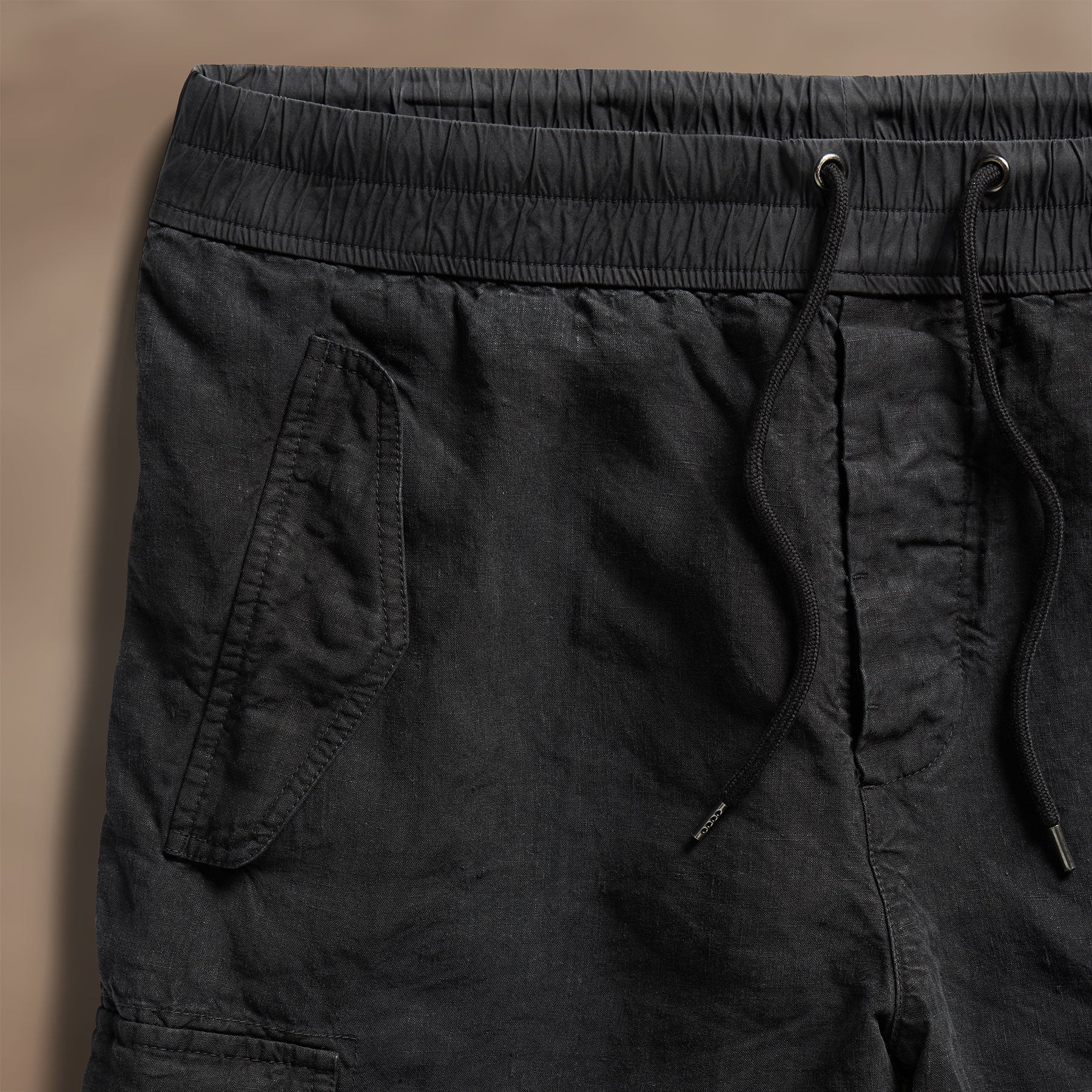 Textured Linen Flight Short in Black | James Perse Los Angeles