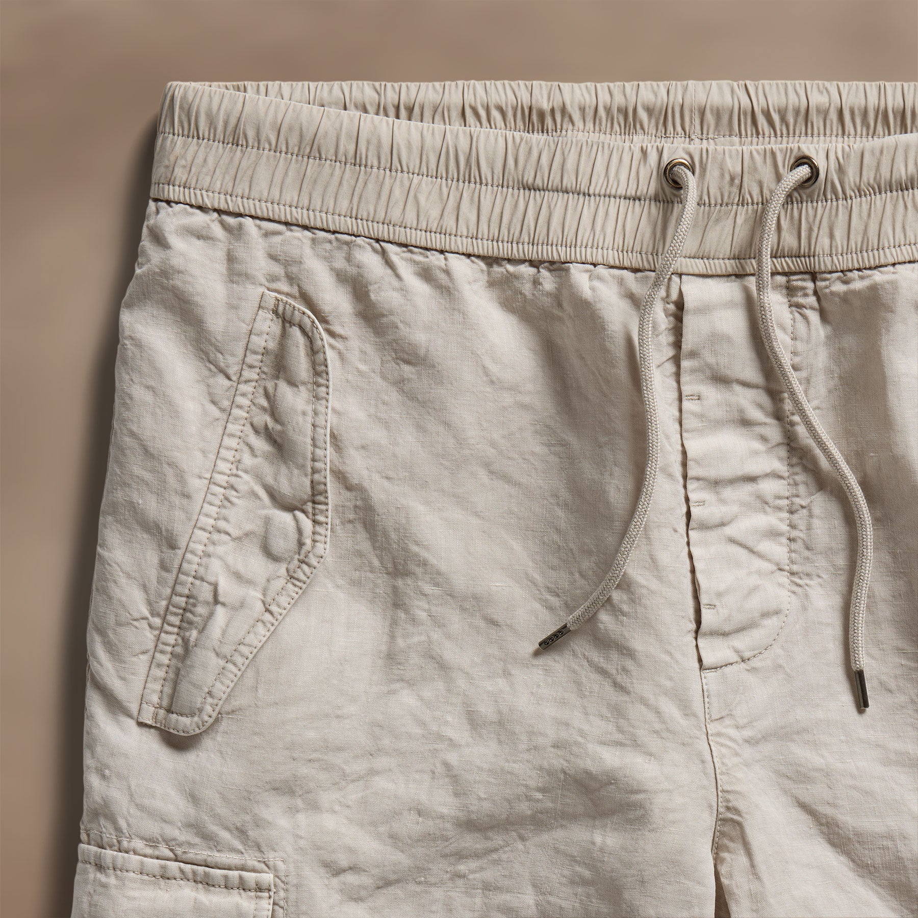 Textured Linen Flight Short in Salt Pigment | James Perse Los Angeles