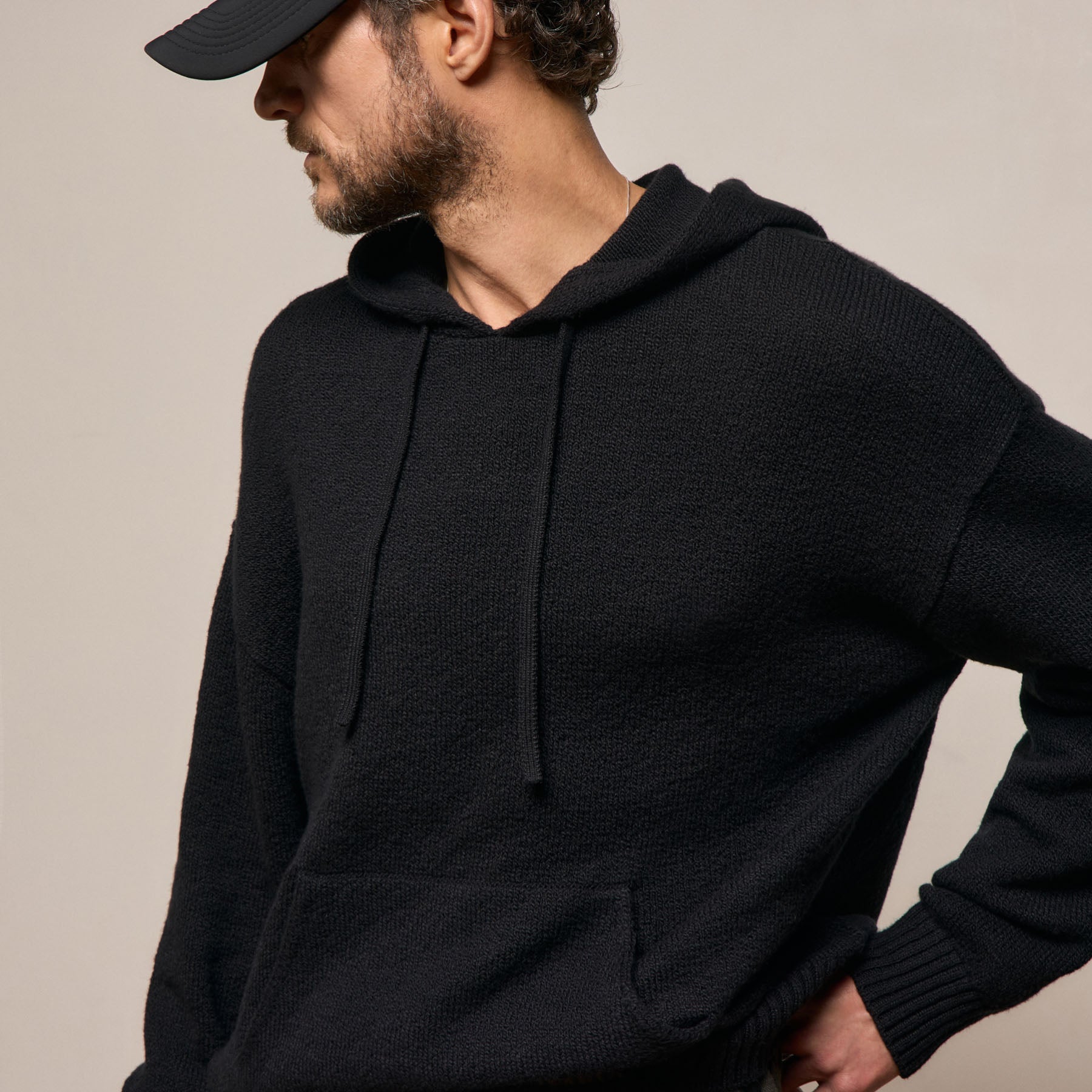 Stretch Cotton Hoodie in Black | James Perse Los Angeles
