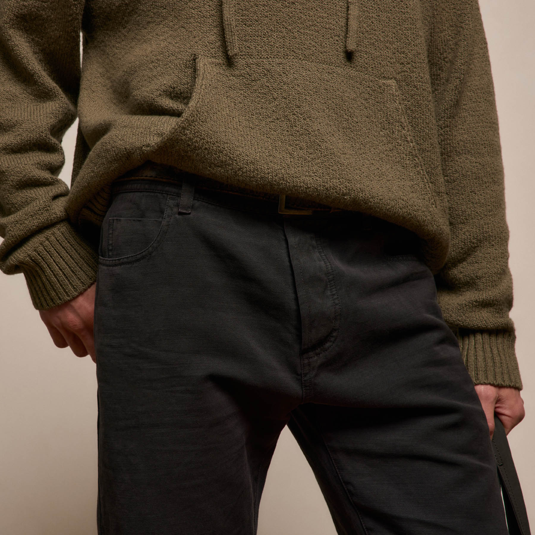 Stretch Cotton Hoodie in Light Olive | James Perse Los Angeles