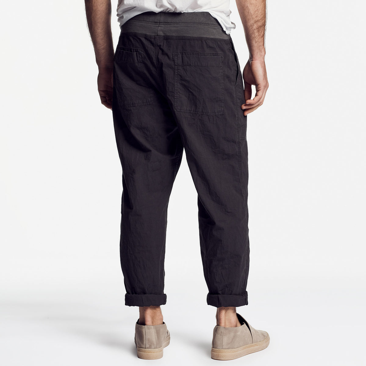 Mixed Media Poplin Pant in Carbon | James Perse Los Angeles