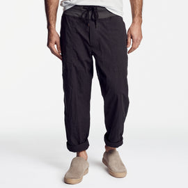 Mixed Media Poplin Pant in Carbon | James Perse Los Angeles