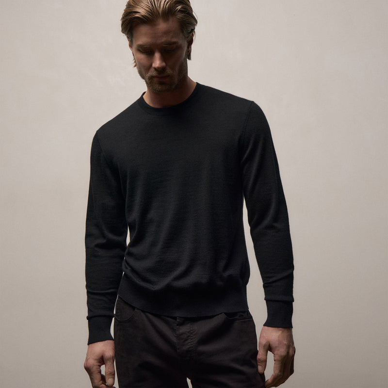 Lightweight Fine Gauge Cashmere Crew in Black | James Perse Los Angeles
