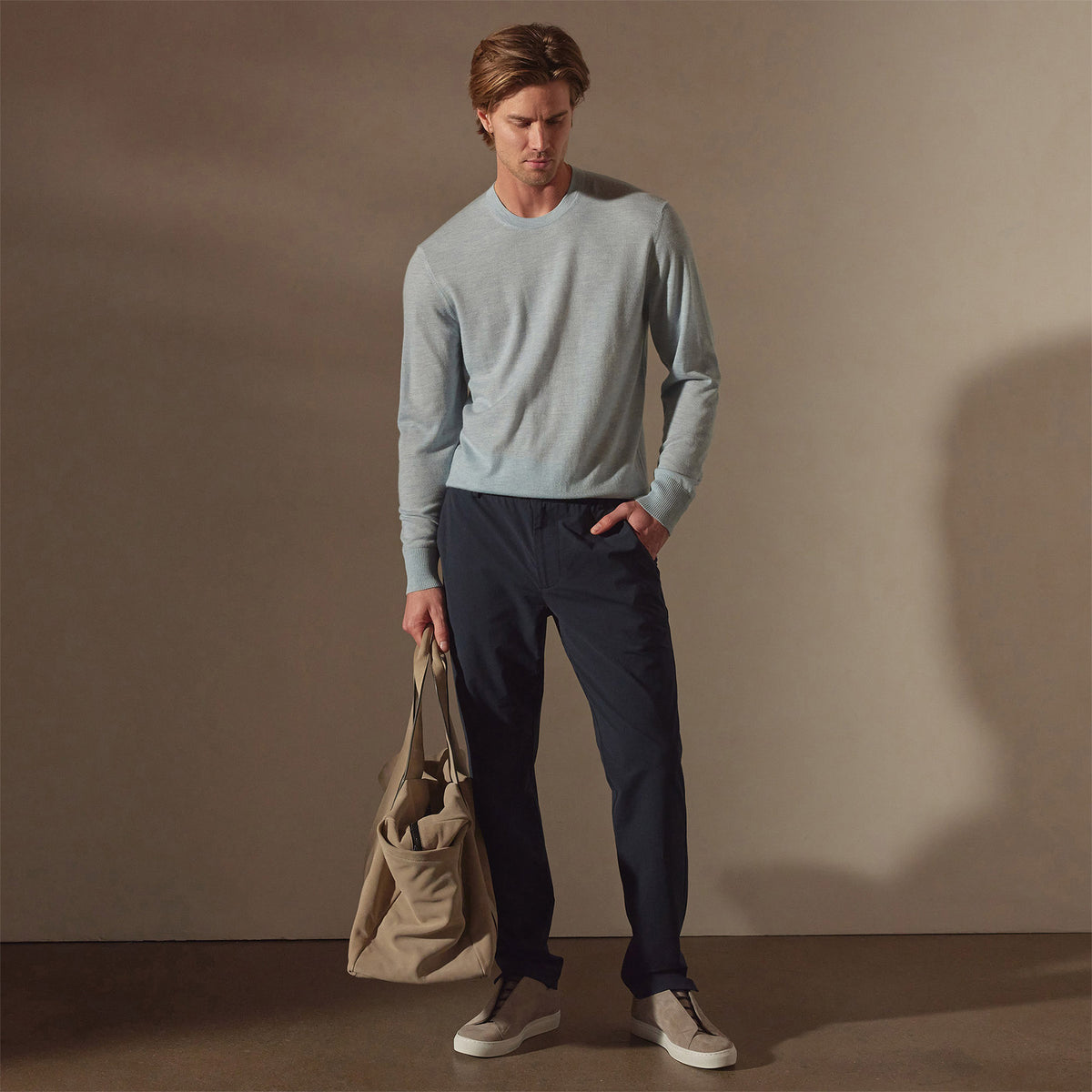 Lightweight Fine Gauge Cashmere Crew in Open Sky | James Perse Los Angeles