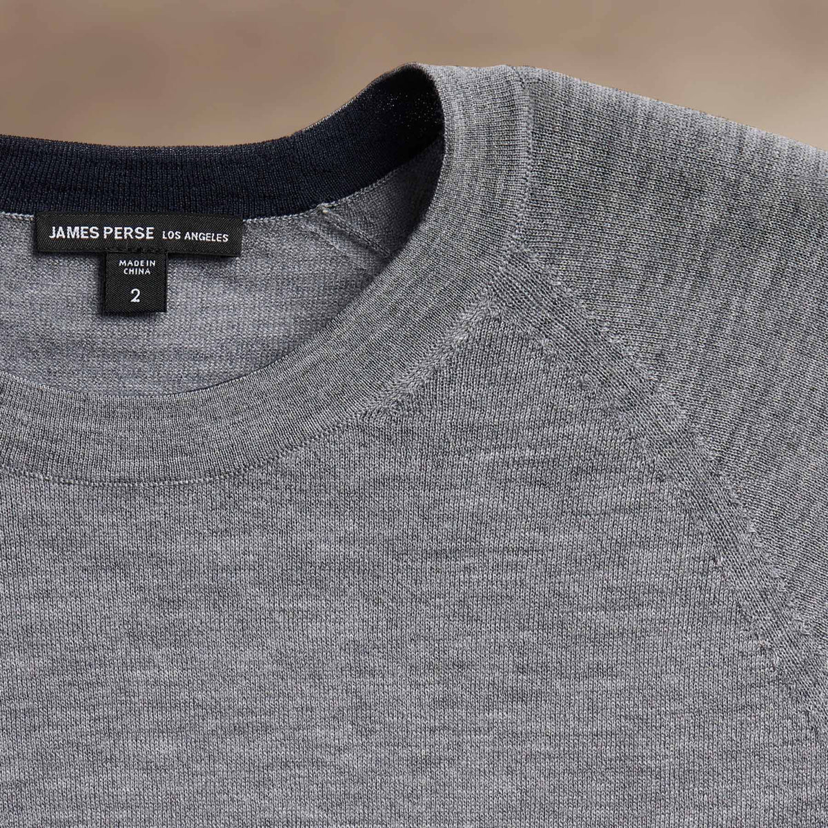 Ultra Fine Cshmr Raglan Crew in Flannel | James Perse Los Angeles