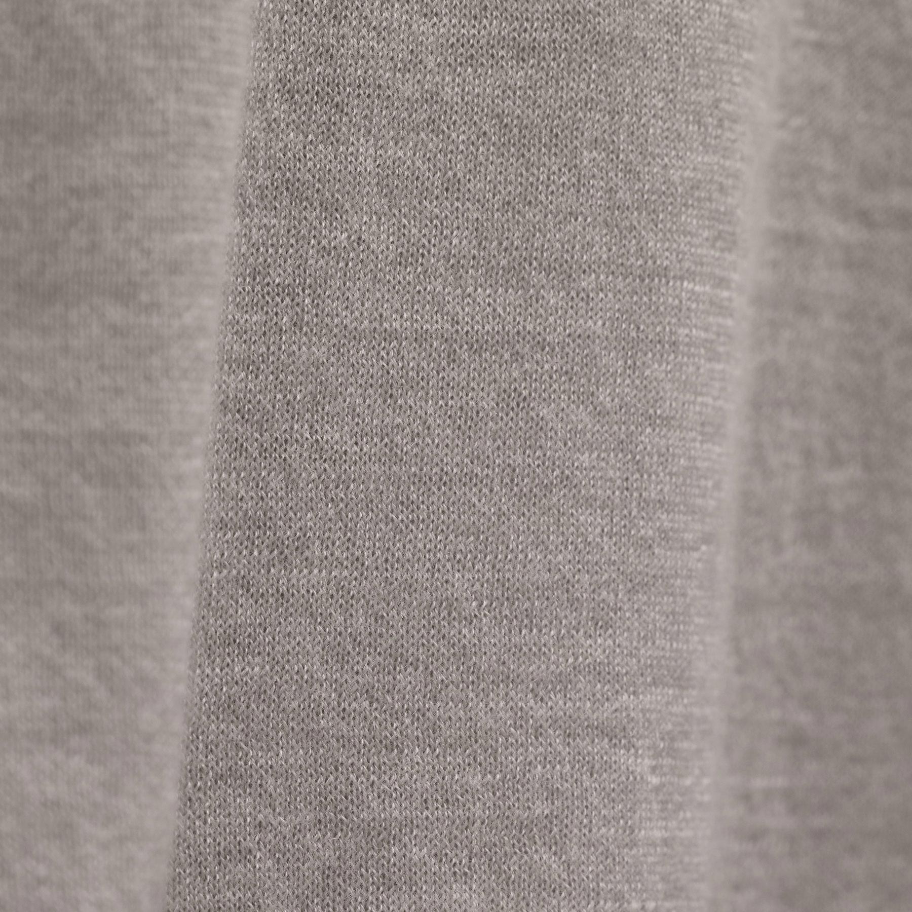 Ultrafine Cashmere Tipped Crew in Fog/Charcoal | James Perse Los Angeles