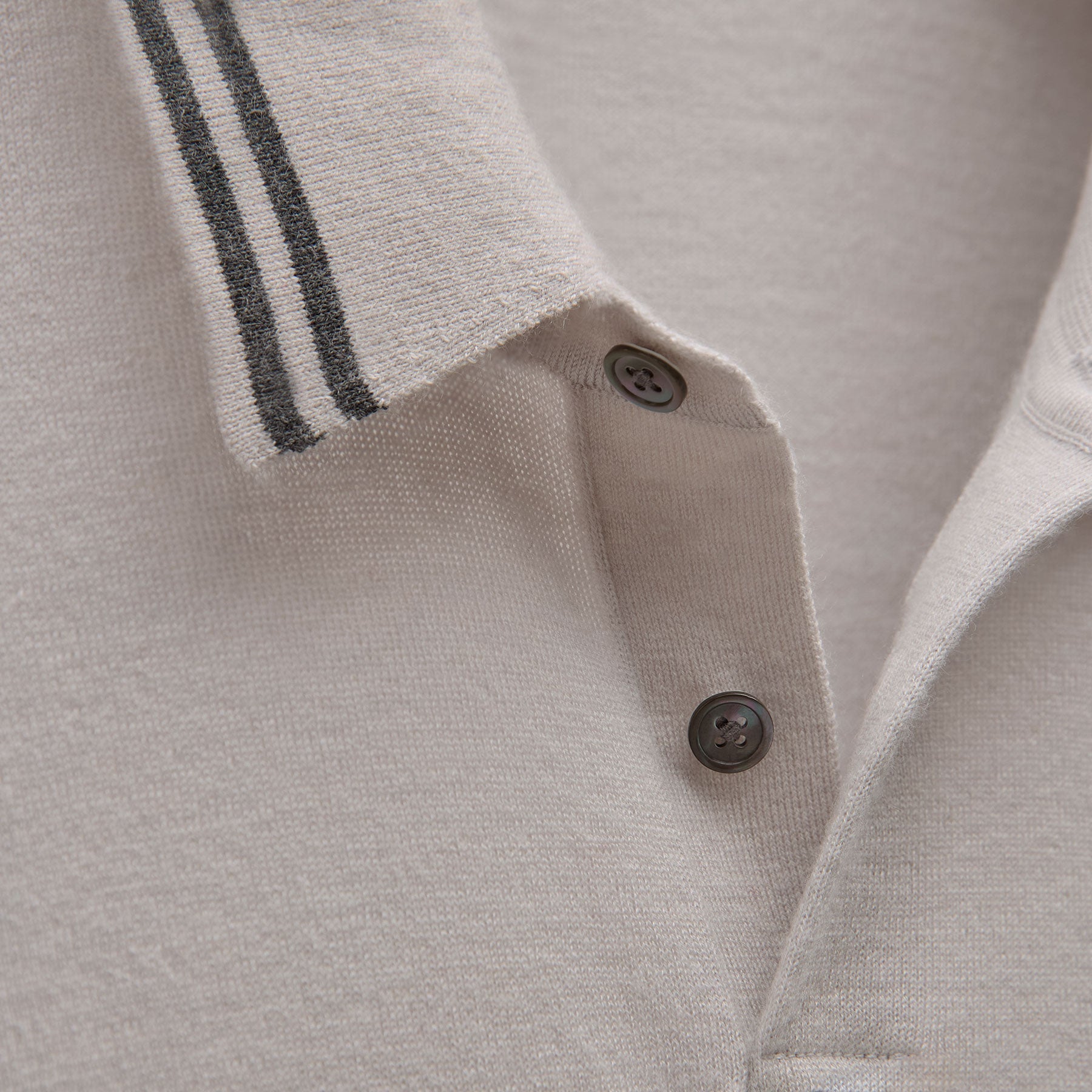 Ultrafine Cashmere Tipped Polo in Fog/Charcoal | James Perse Los Angeles