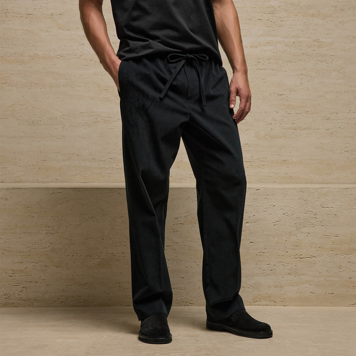 Ultra Soft Stretch Twl Trouser in Black | James Perse Los Angeles