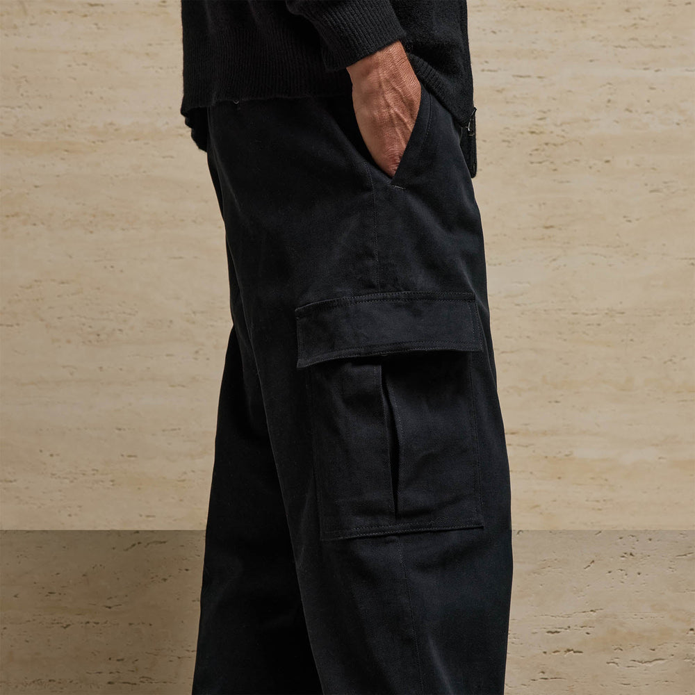 Brushed Stretch Twill Cargo Pant in Black | James Perse Los Angeles