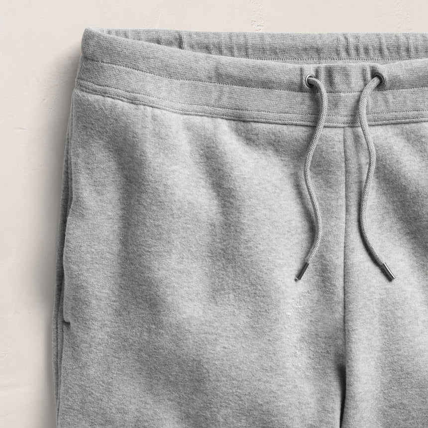 Cozy Fleece Relaxed Straight Leg Sweatpant in Heather Grey | James Perse Los Angeles