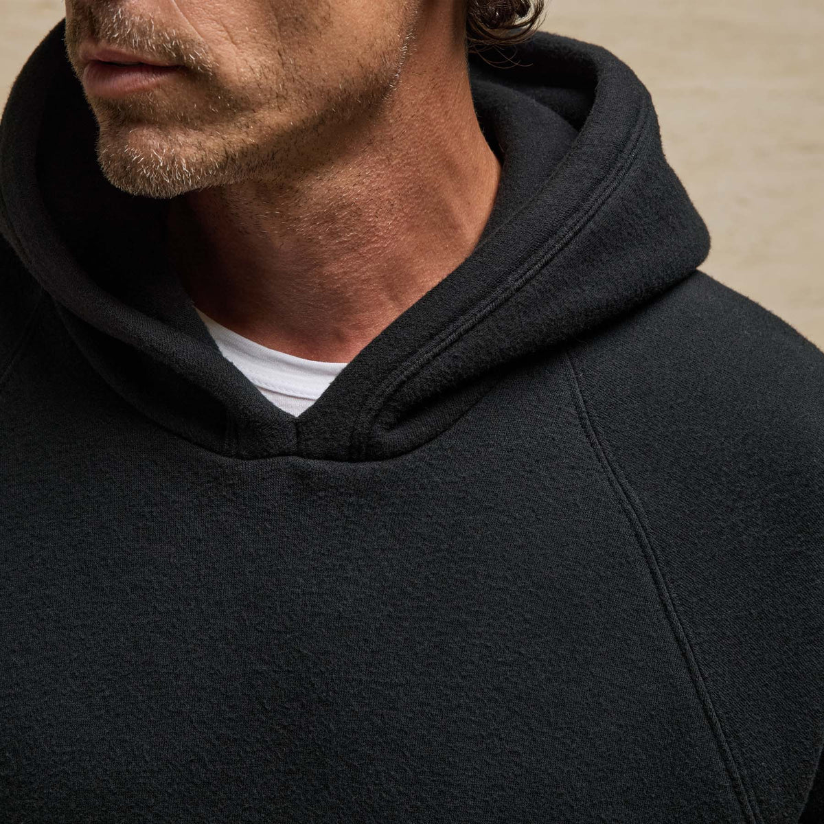 Cozy Hooded Sweatshirt in Black | James Perse Los Angeles