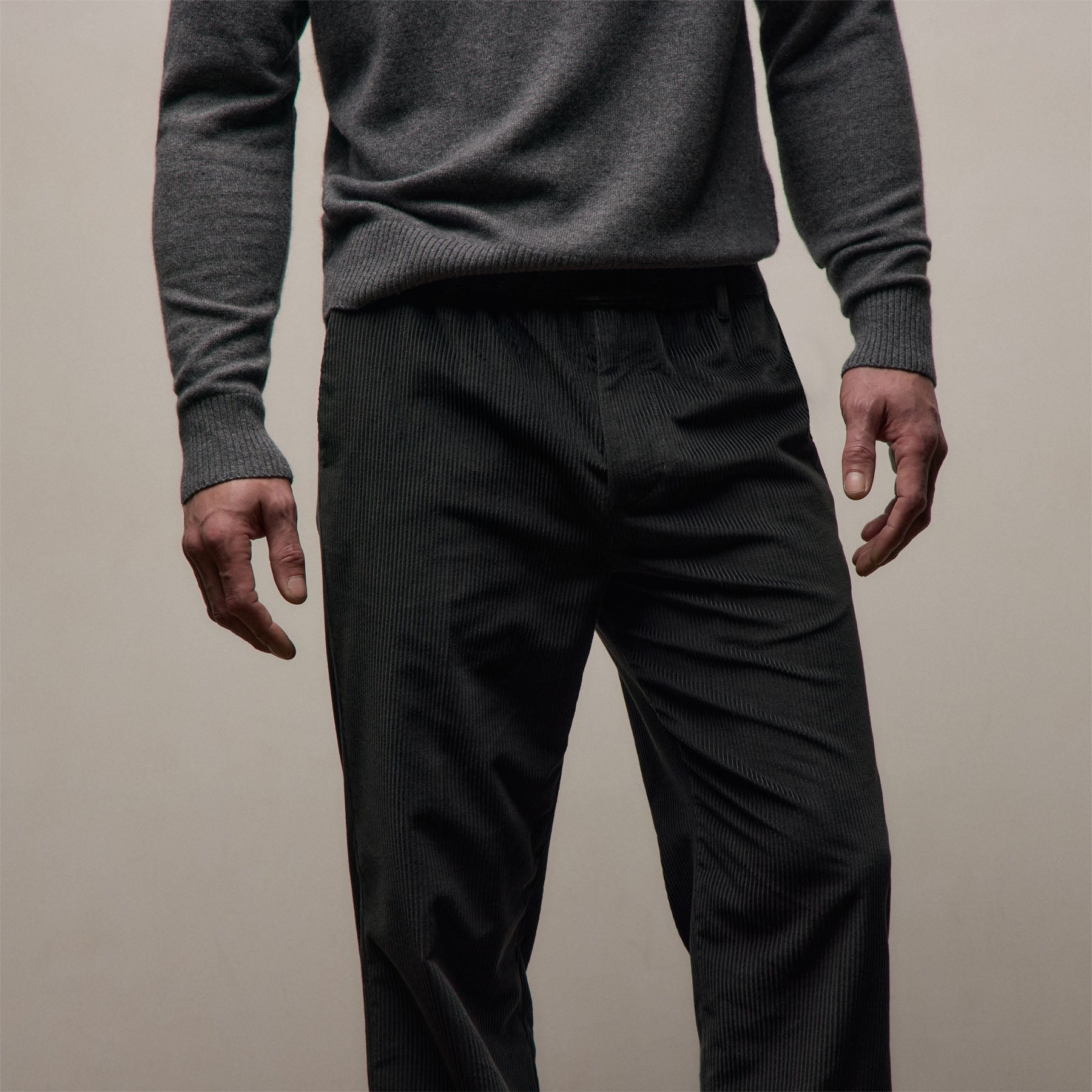 Corduroy Pant in Magma | James Perse Los Angeles