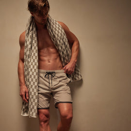 Checkered Beach Towel in White/Steel Grey