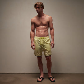 Curved Hem Board Short in Neon/Carbon | James Perse Los Angeles