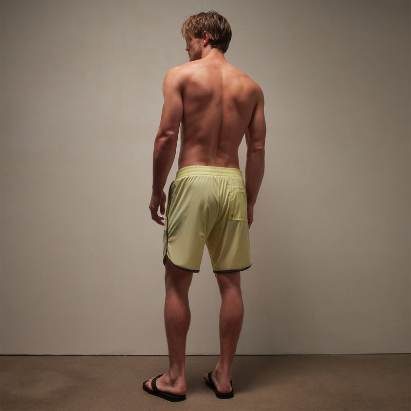 Curved Hem Board Short in Neon/Carbon | James Perse Los Angeles