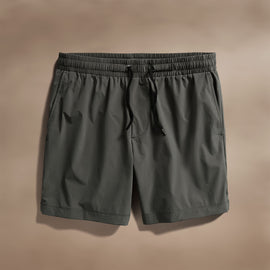 Split Hem Boardshort in Granite | James Perse Los Angeles