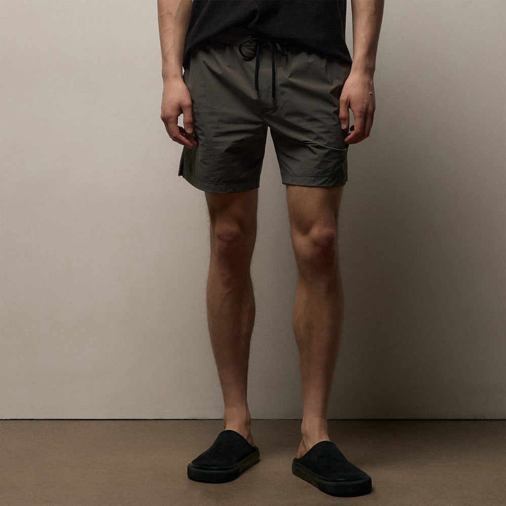 Split Hem Boardshort in Granite | James Perse Los Angeles