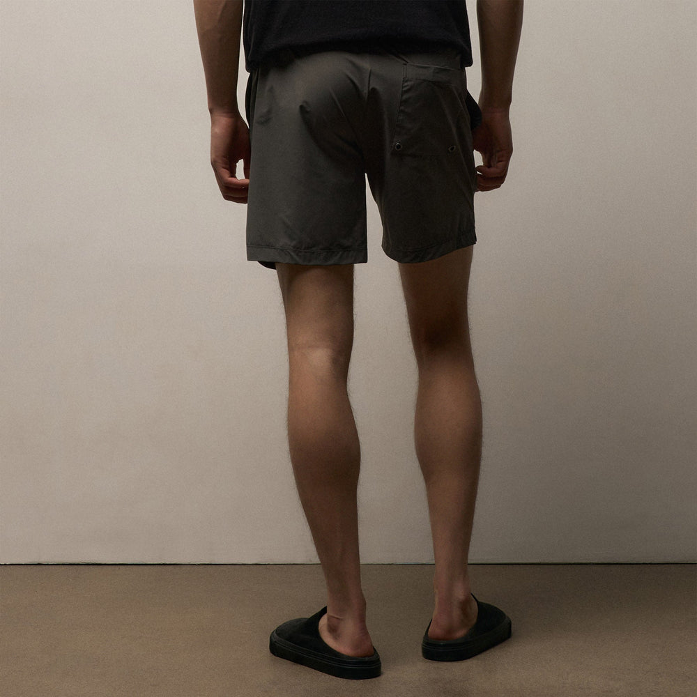 Split Hem Boardshort in Granite | James Perse Los Angeles