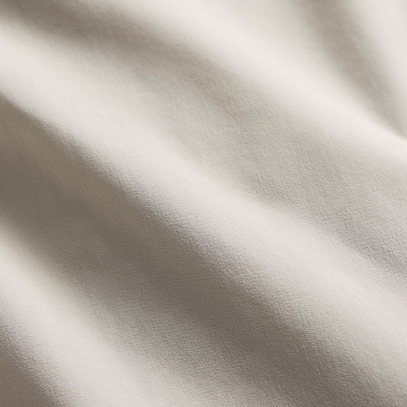 Split Hem Boardshort in Salt | James Perse Los Angeles