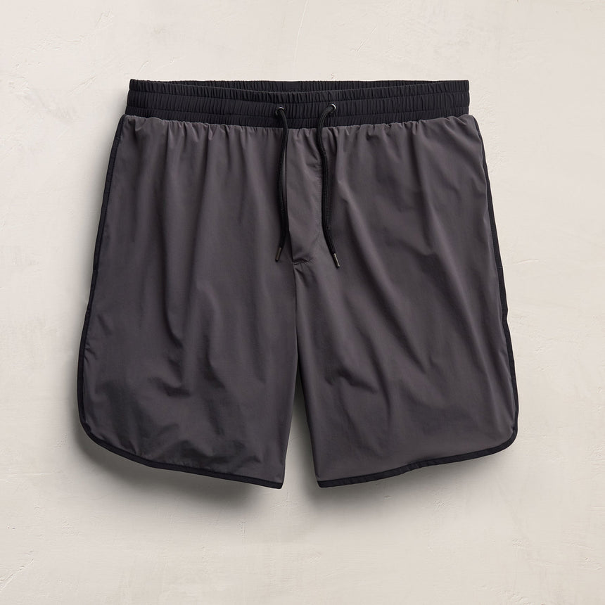 Retro Boardshort in Carbon/Black | James Perse Los Angeles