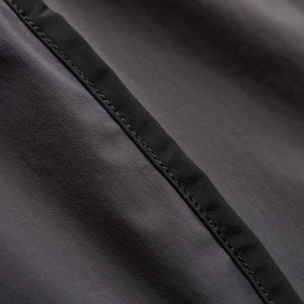 Retro Boardshort in Carbon/Black | James Perse Los Angeles