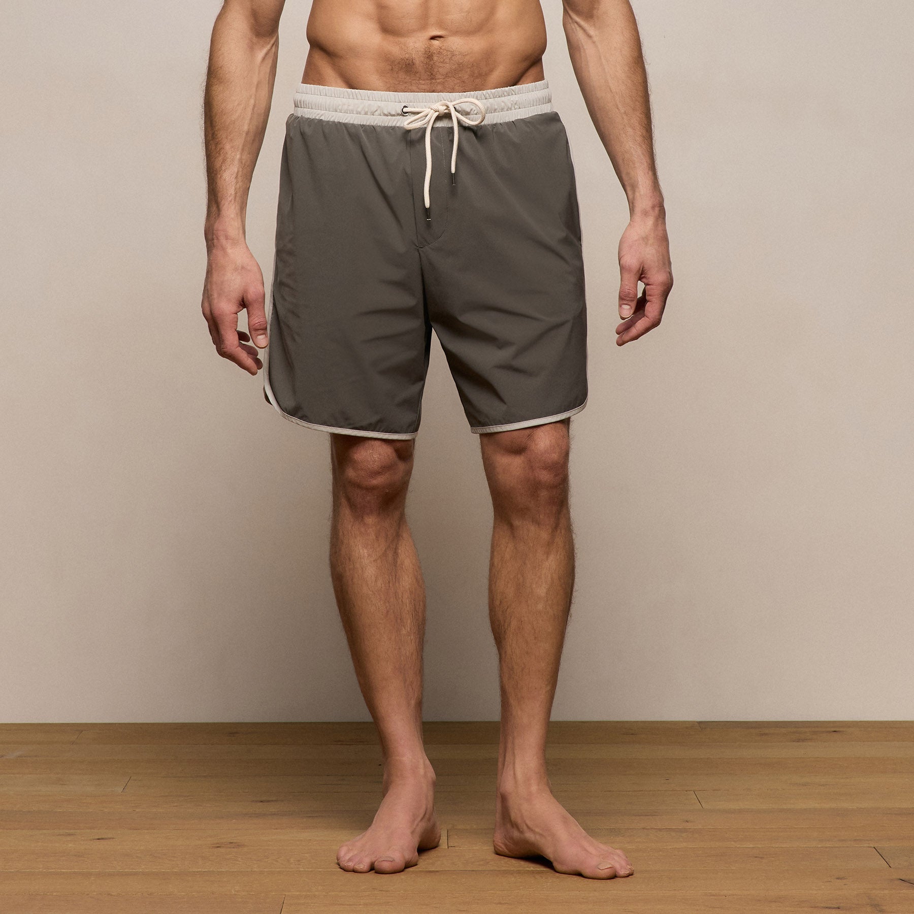Retro Boardshort in Granite/Salt | James Perse Los Angeles