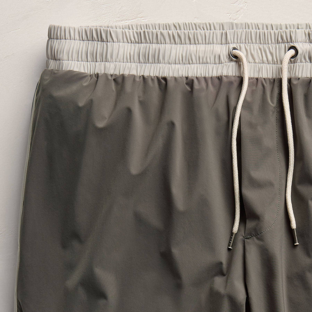 Retro Boardshort in Granite/Salt | James Perse Los Angeles