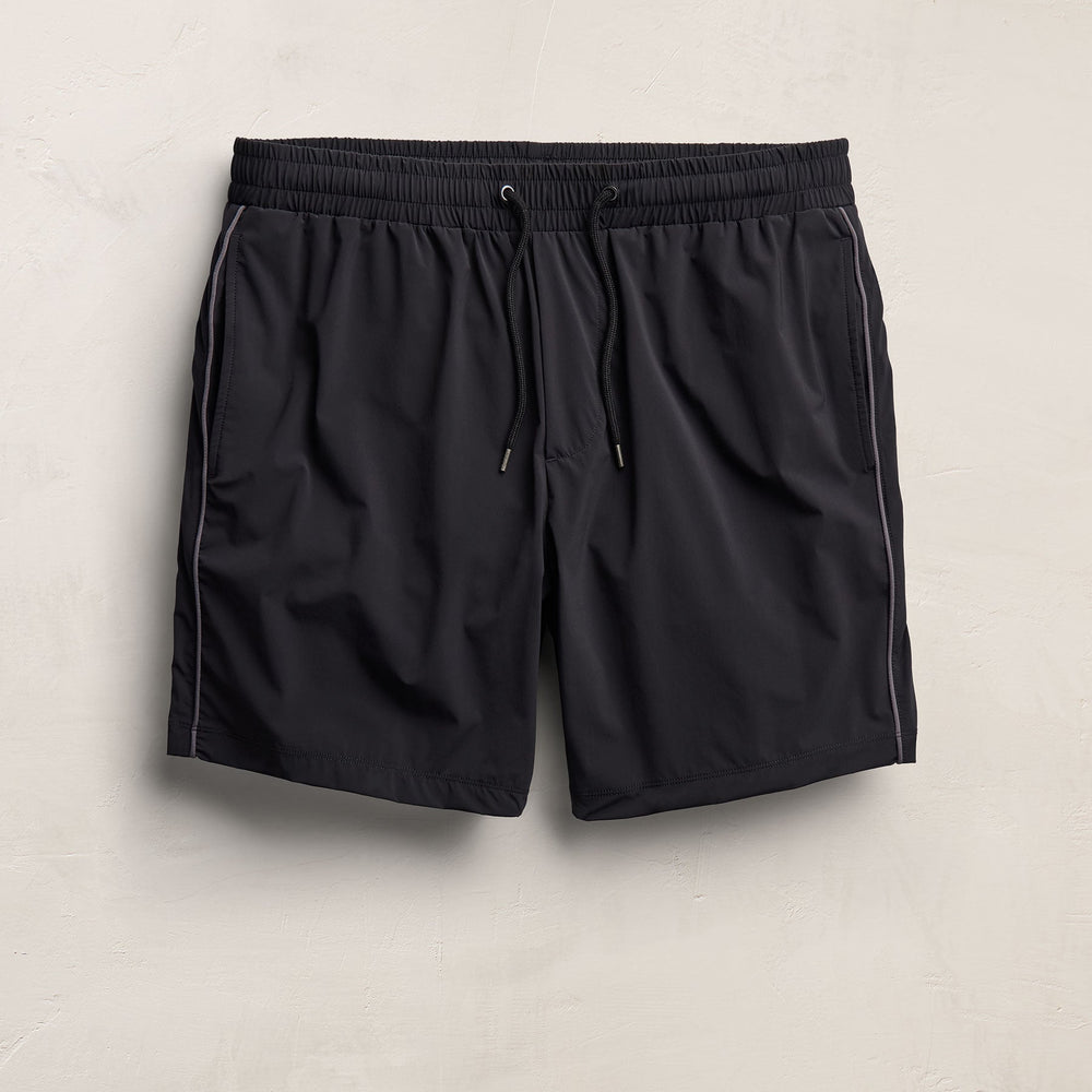 Contrast Piped Boardshort in Black/Carbon | James Perse Los Angeles