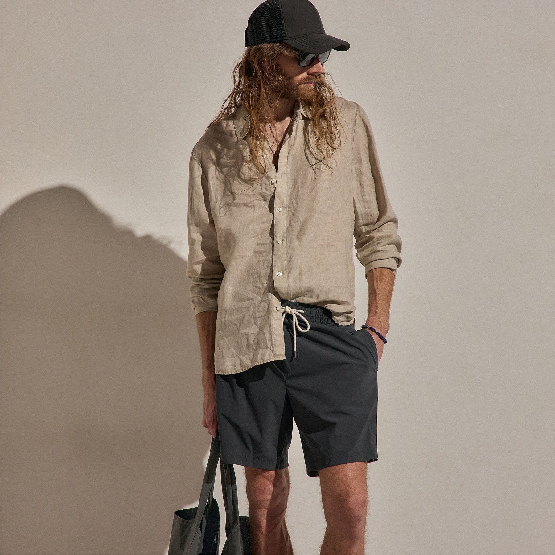 Contrast Piped Boardshort in Carbon/Ivory | James Perse Los Angeles