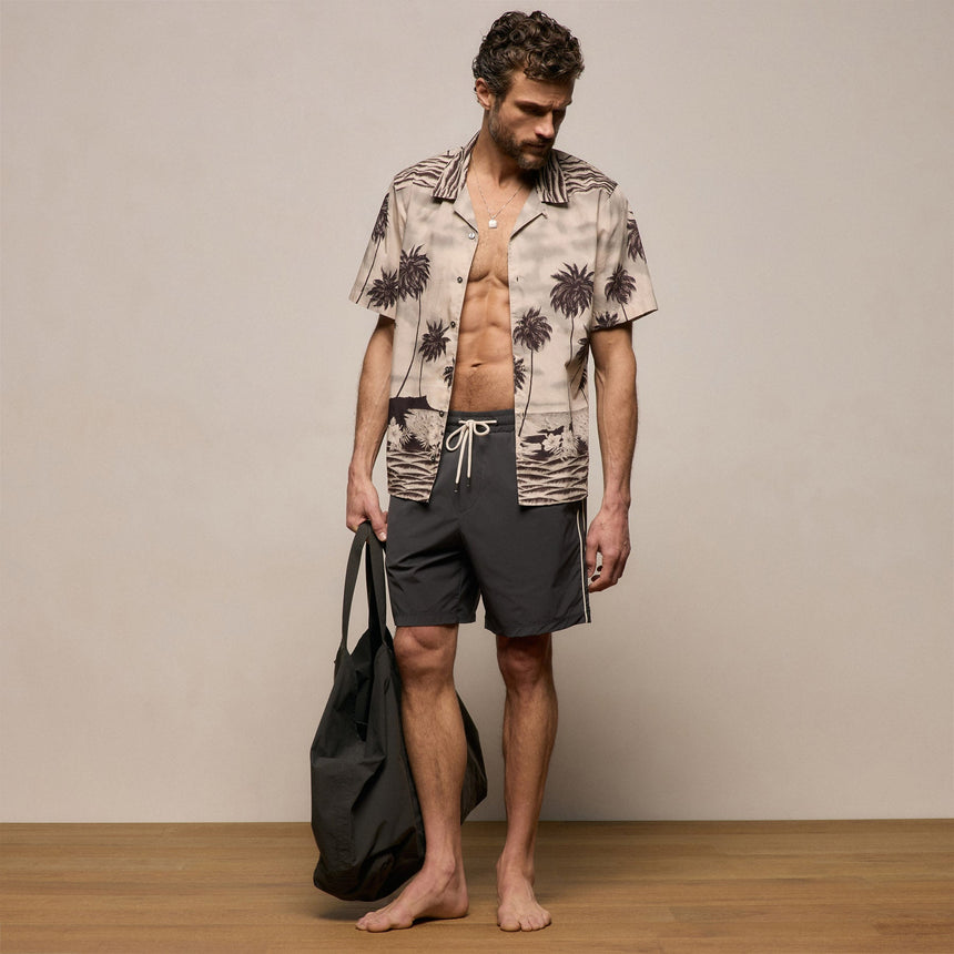 Contrast Piped Boardshort in Carbon/Ivory | James Perse Los Angeles