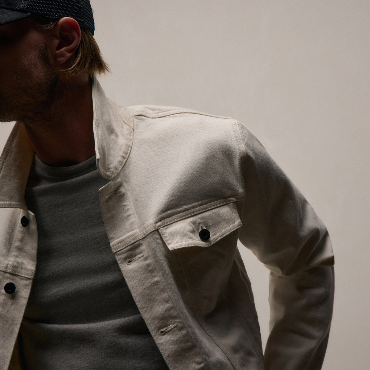 Denim Jacket in Coastal Cloud | James Perse Los Angeles