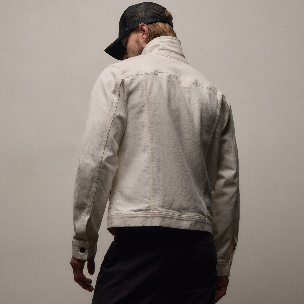 Denim Jacket in Coastal Cloud | James Perse Los Angeles