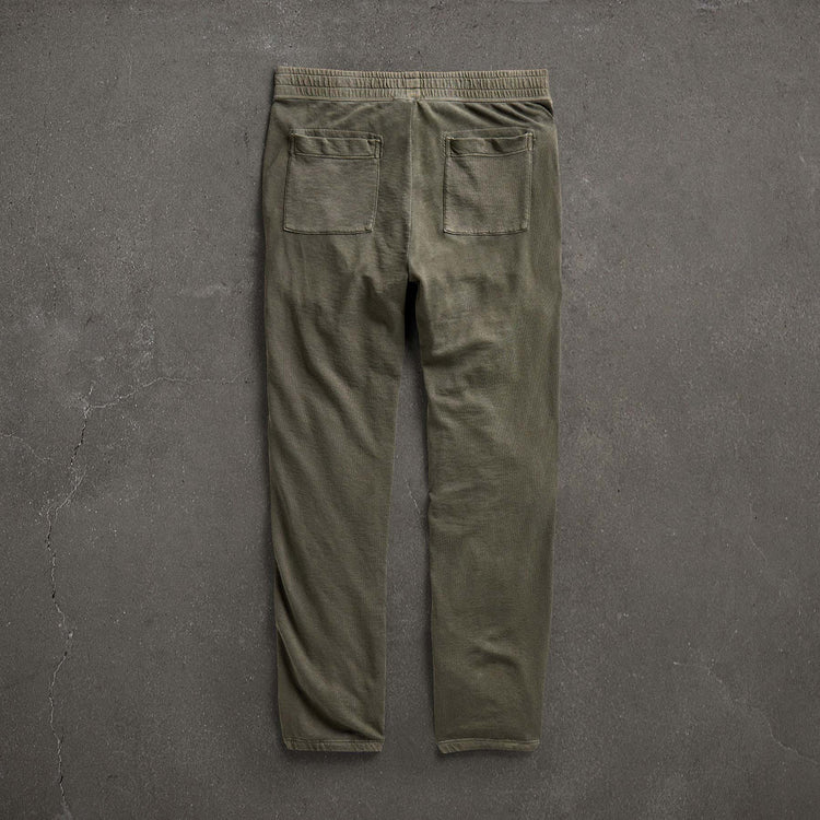 JP x LA in Sweat Pant in Platoon Pigment | James Perse Los Angeles