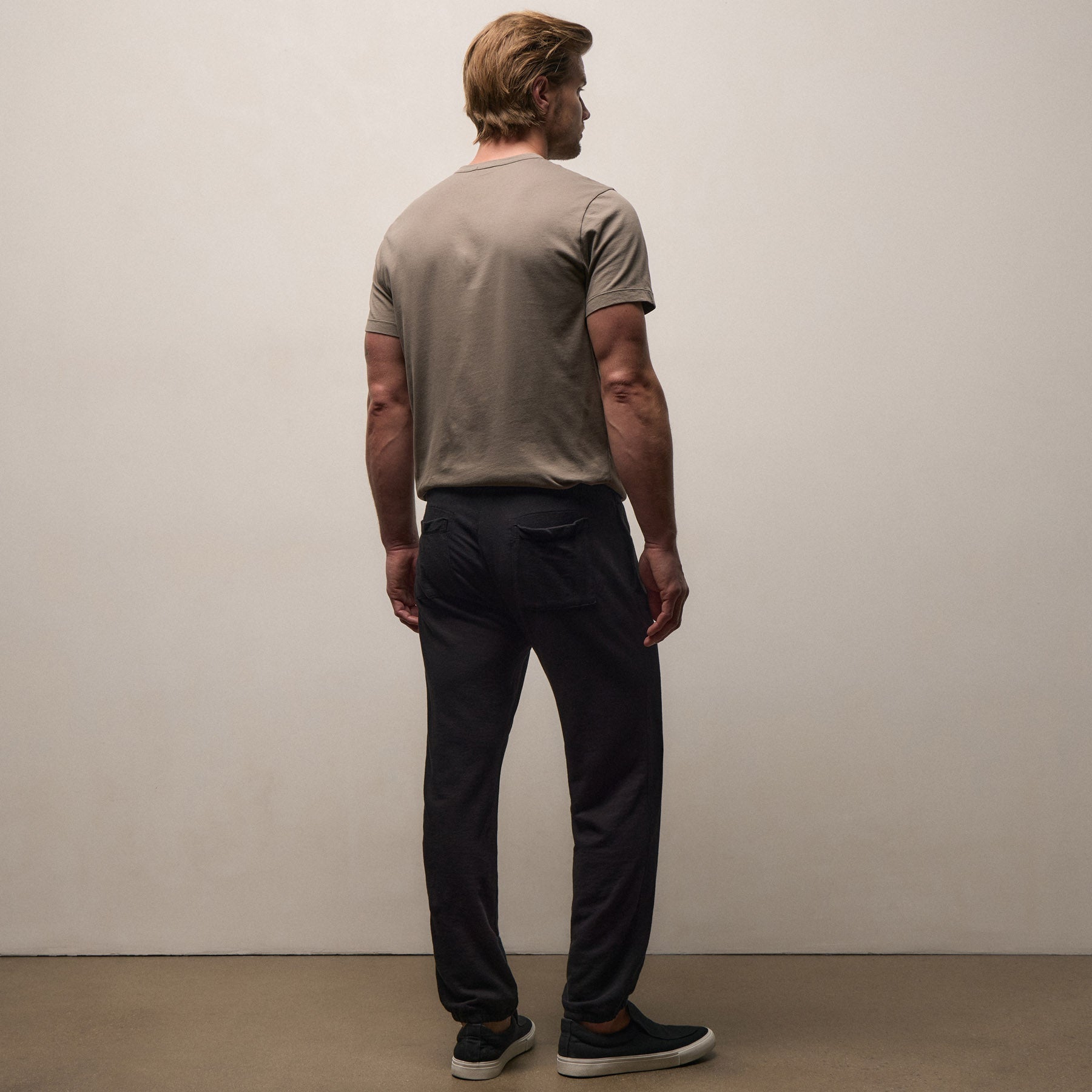 Vintage French Terry Sweatpant in Black | James Perse Los Angeles