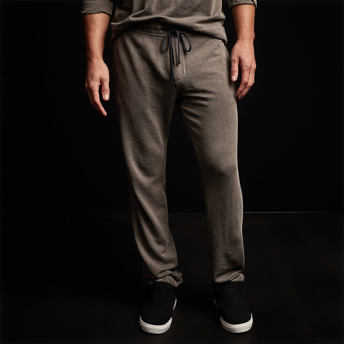 Vintage French Terry Sweatpant in Burro Pigment | James Perse Los Angeles
