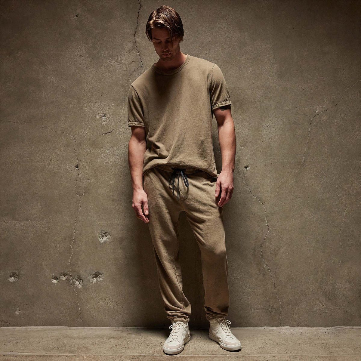Vintage French Terry Sweatpant in Cashew Pigment | James Perse Los Angeles