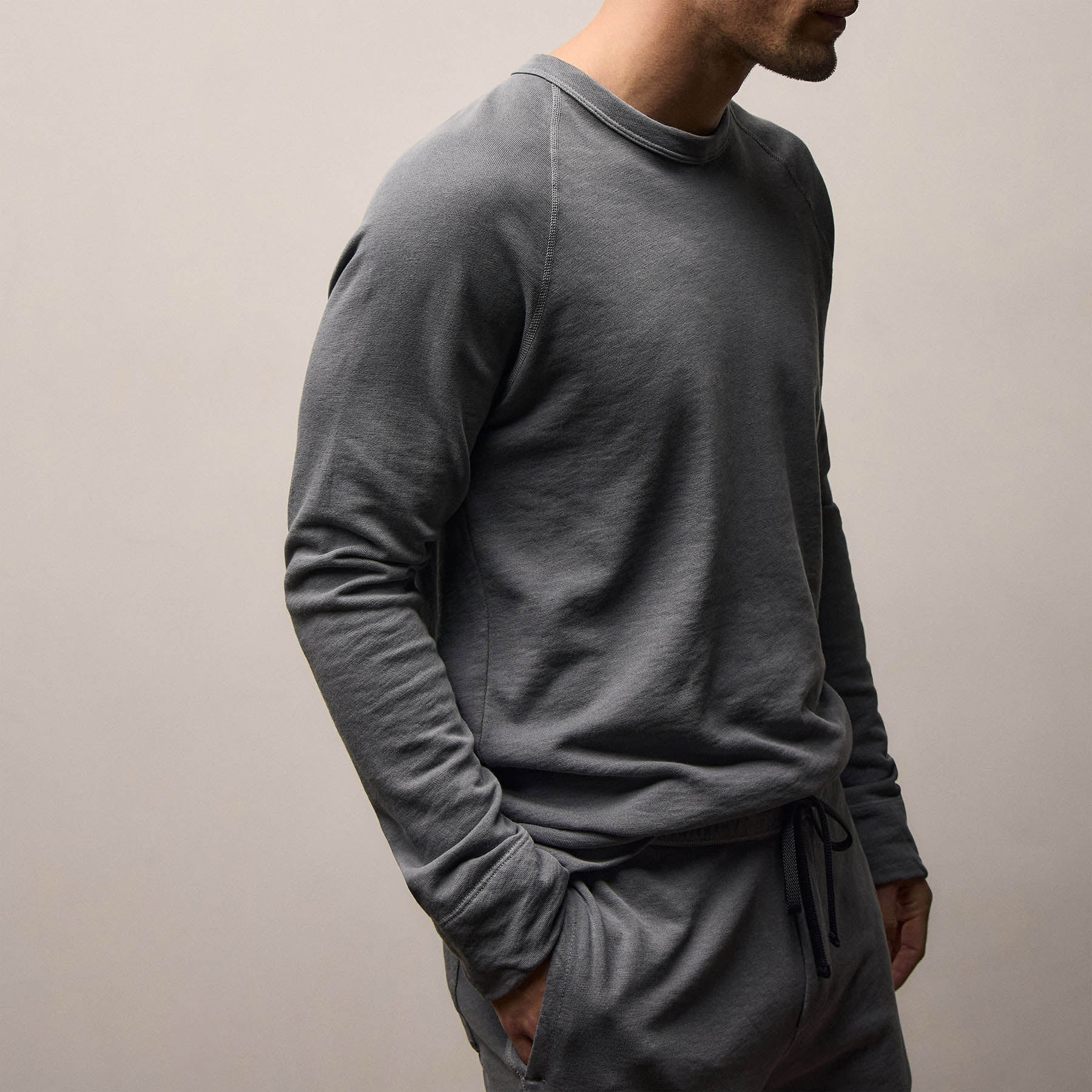 Vintage French Sweatshirt in Cavalry Pigment | James Perse Los Angeles