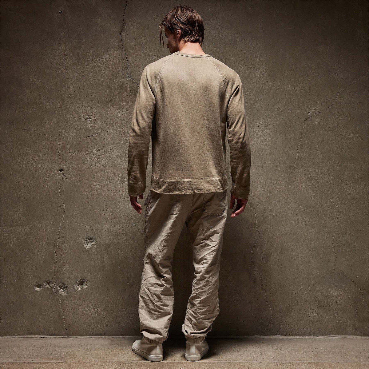 Vintage French Terry Sweatshirt in Cashew Pigment | James Perse Los Angeles