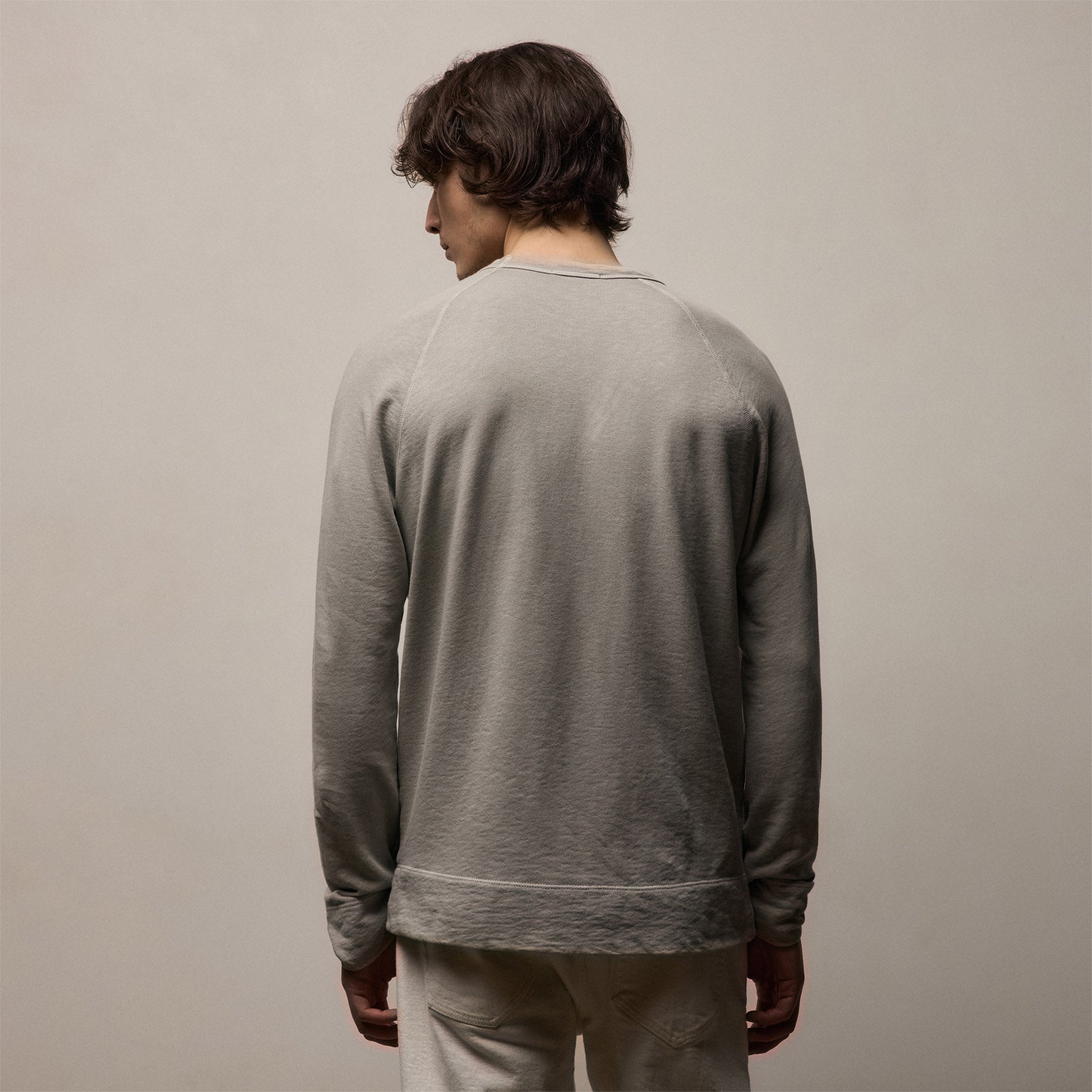 Vintage French Sweatshirt in Fog Pigment | James Perse Los Angeles