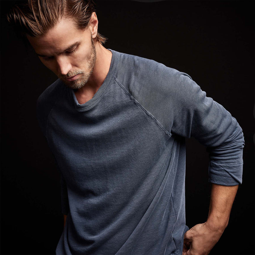 Vintage French Terry Sweatshirt in Sea Captain Pigment | James Perse Los Angeles