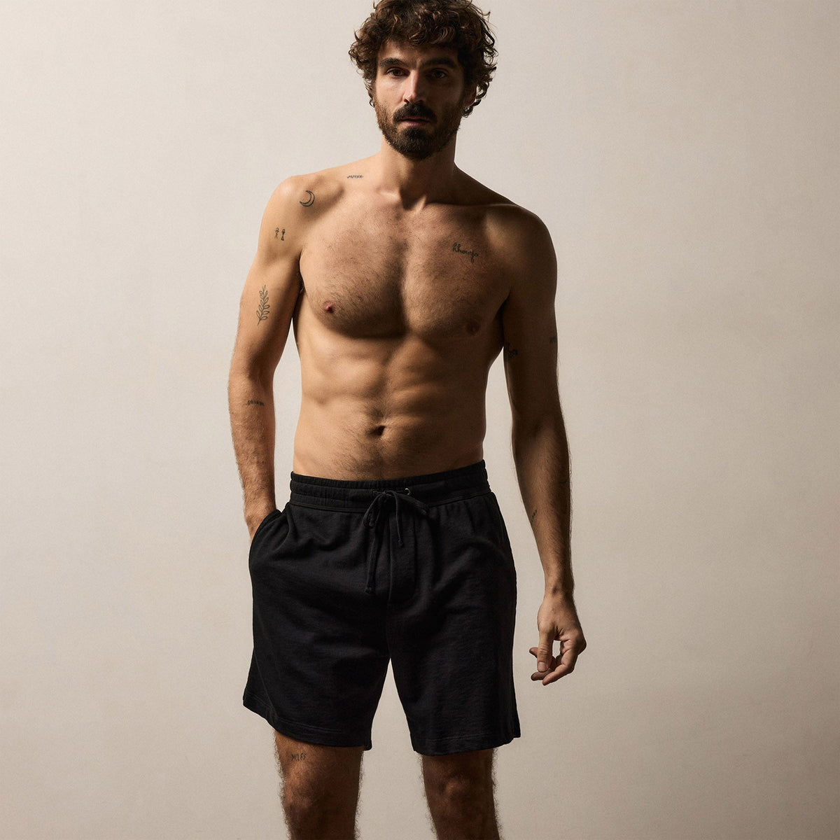 Vintage French Terry Sweat Short in Black | James Perse Los Angeles